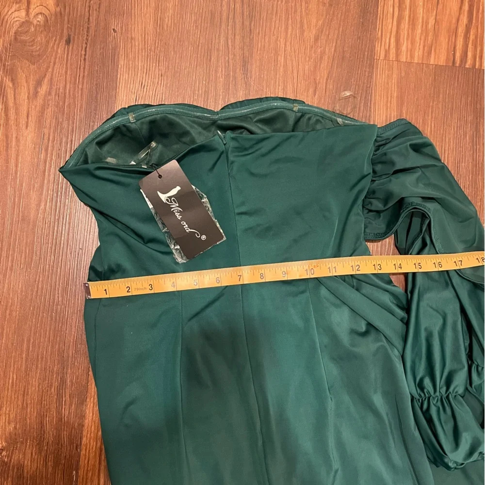 NWT Draping Emerald Green Dress  Size M - Picture 8 of 11